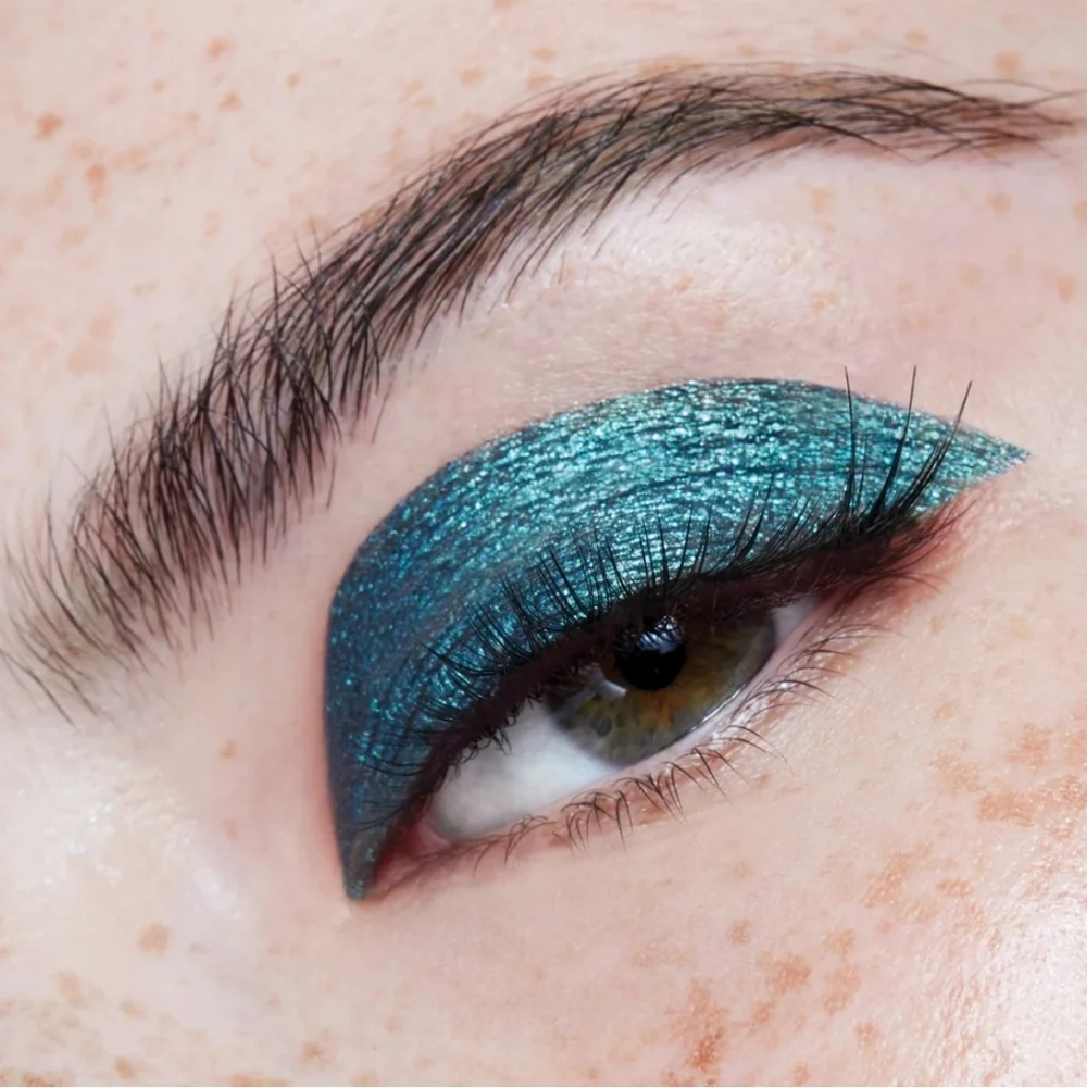 Stila Shimmer Liquid Eyeshadow — Iridescent Teal-Blue